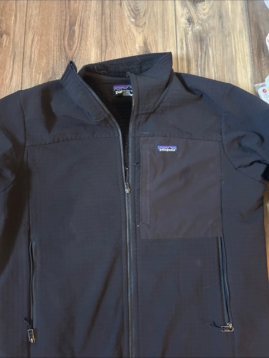 Patagonia Other - Patagonia Men's Black Full-Zip Performance Jacket